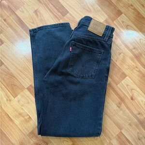 Levi’s Black Wash Dad Jeans Size 26 High Rise Relaxed Fit